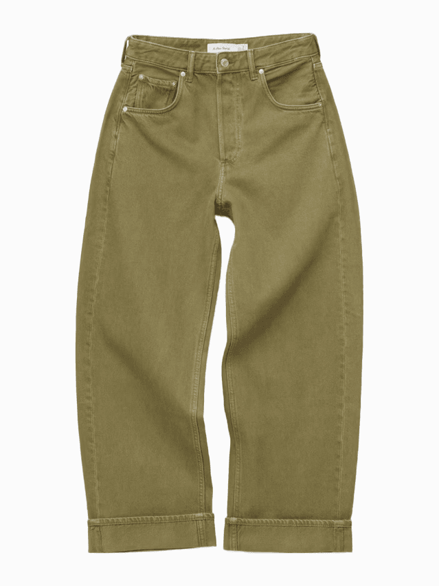 Image may contain Clothing Pants Khaki and Shorts
